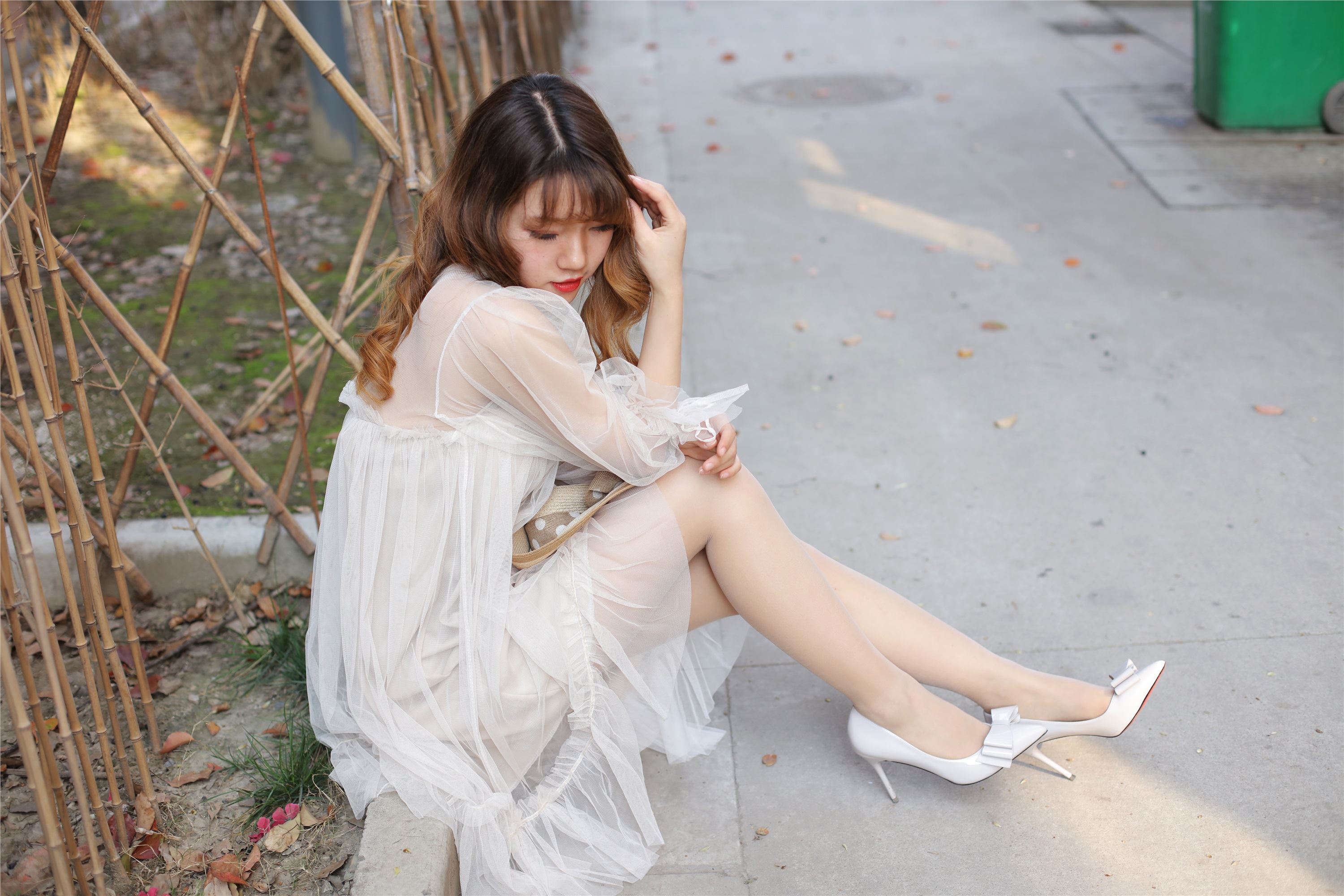 奈丝写真 NO.056 高高-故事的小黄花